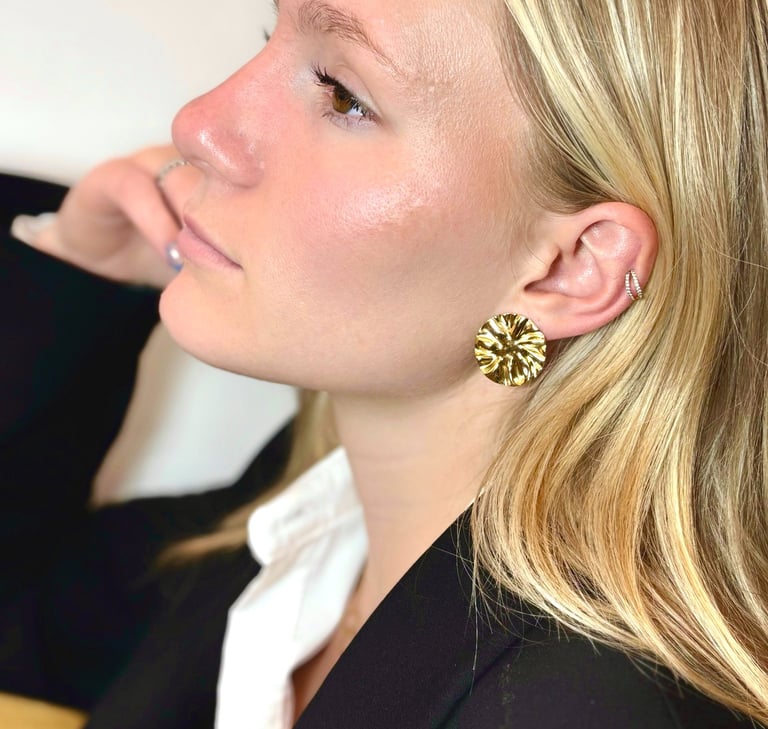 Bijou doré en acier inoxydable boucle d'oreilles Beya