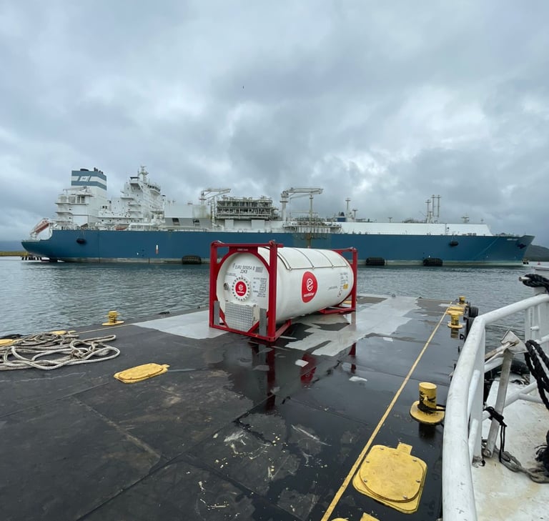 Balsa para apoio Portuário