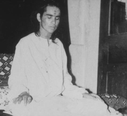 Babaji medita