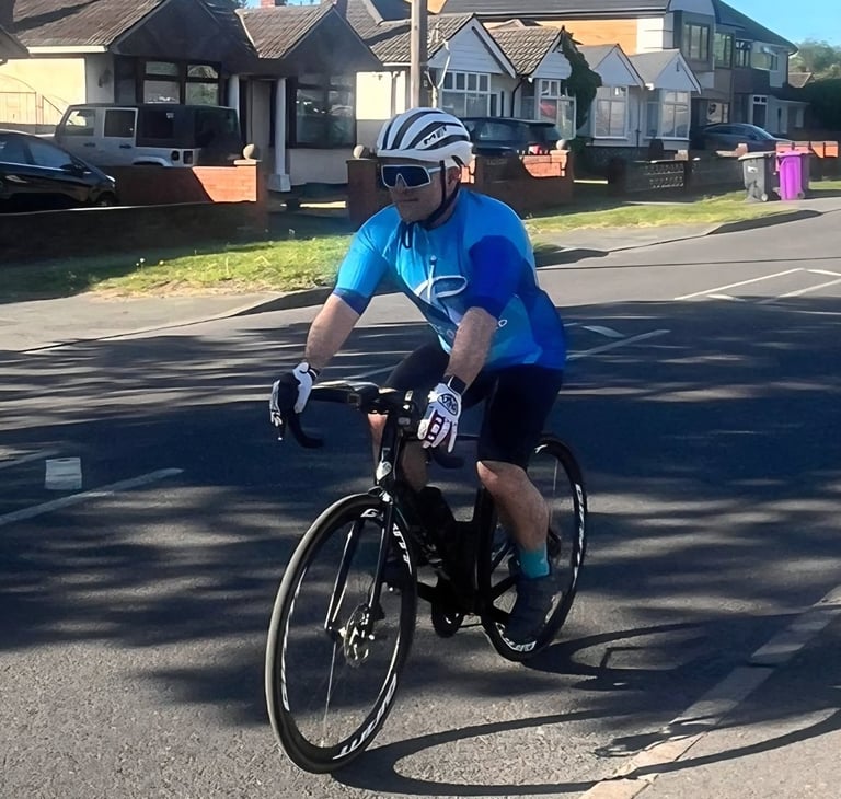 Chris Scordis out Training for the Sportiv. James Oswald Coaching