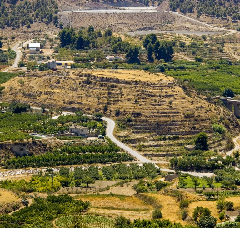 Small hill on the outskirts of Cehegín on which the archaeological site of Begastri is located. Phot