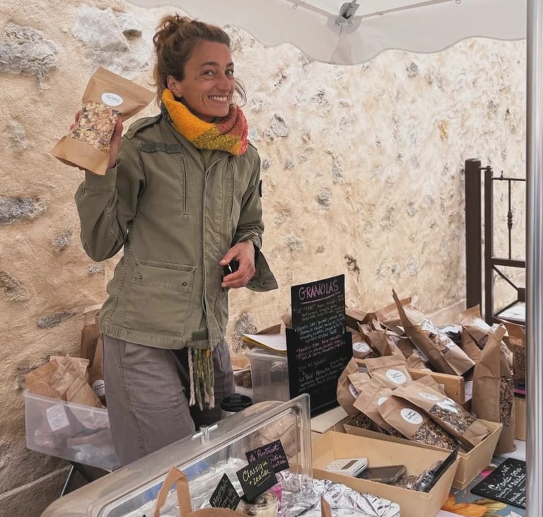 Ariana Living the Dream at Valbonne market