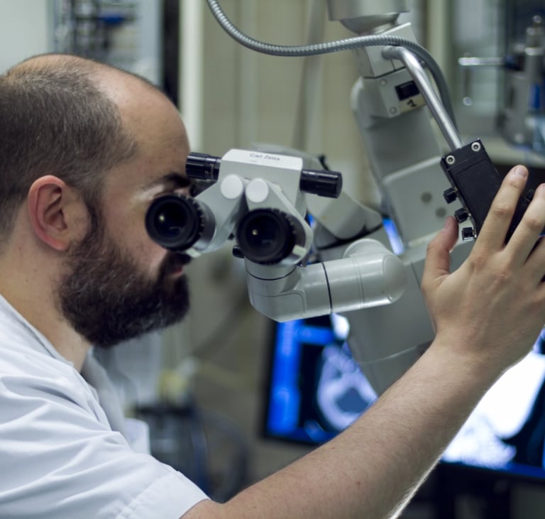 Fotografia corporativa llavoretes social media para proyectos investigación científica laboratorios