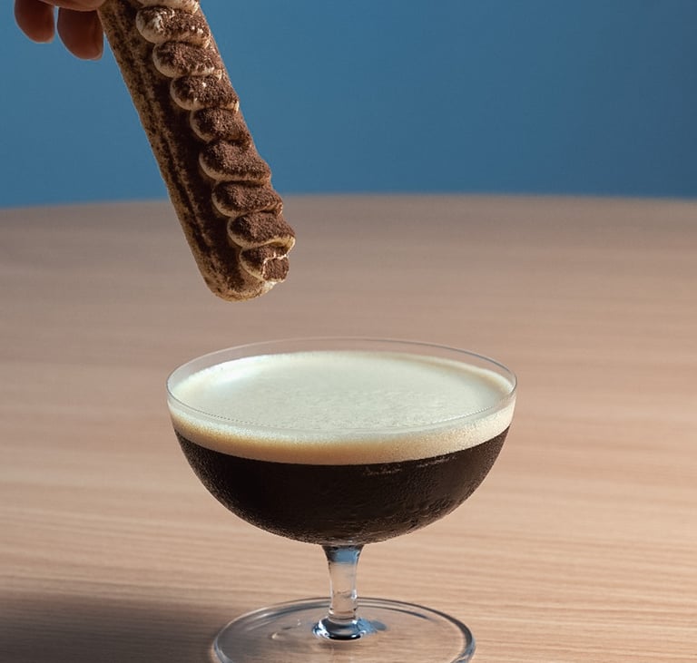 alt="Signature espresso martini at Otto Sukhumvit 38 bar"