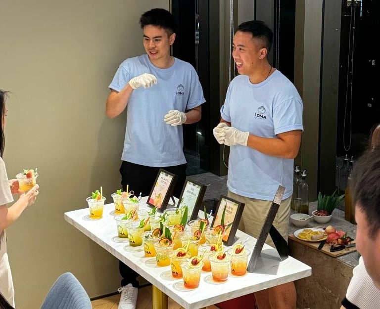 Cocktail service in Hong Kong