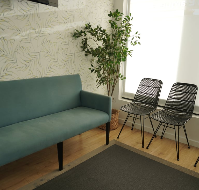 Precio de los implantes con cirugia guiada en nuestra clínica dental en Sevilla