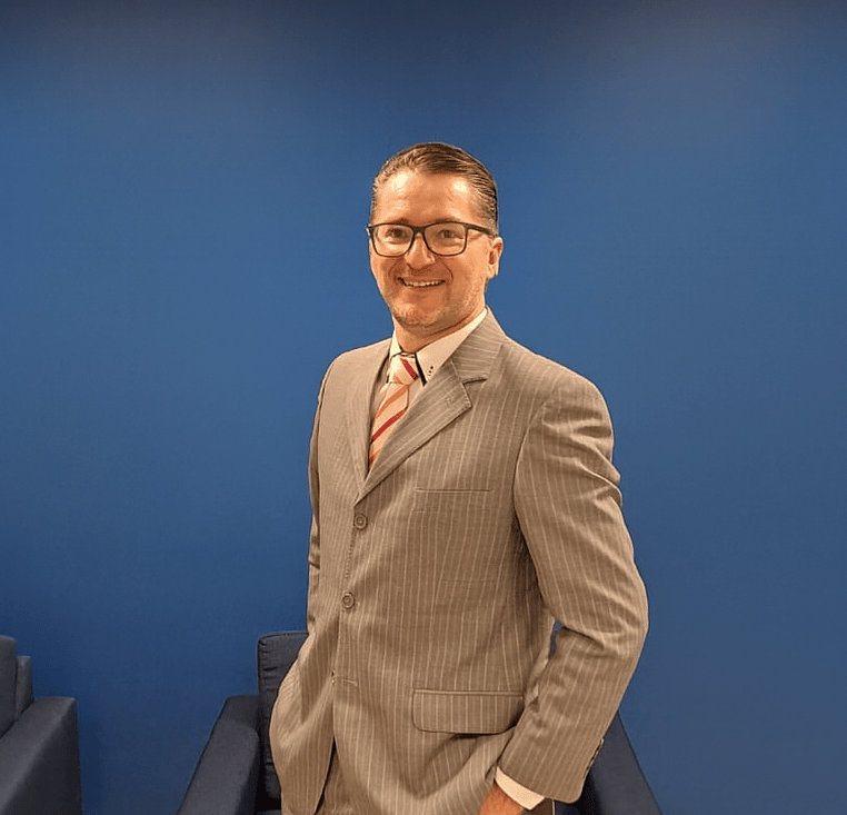 professor-silvio-marques-garcia