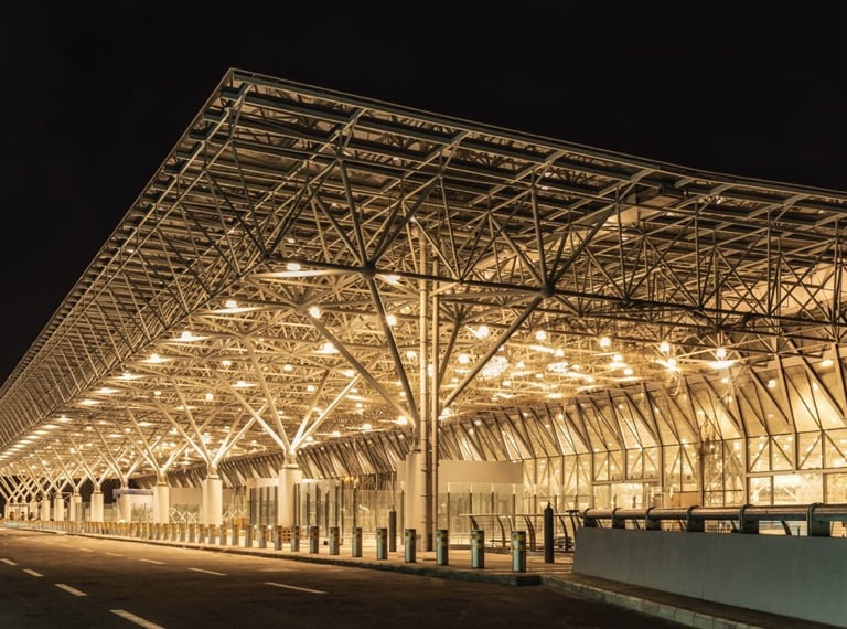 Mahra Media bole airport