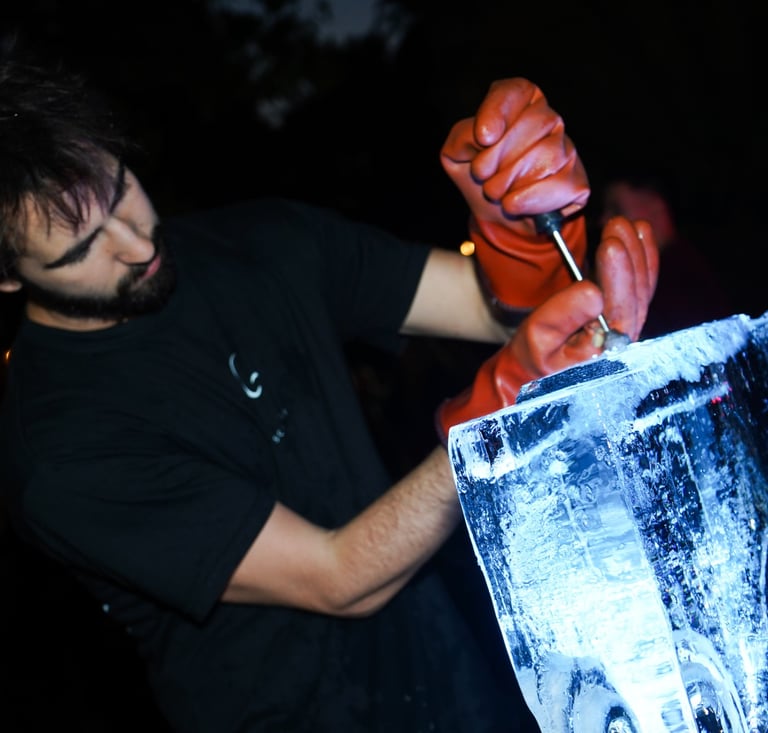 sancho sculpture tallando hielo en demostracion en vivo buenos aires