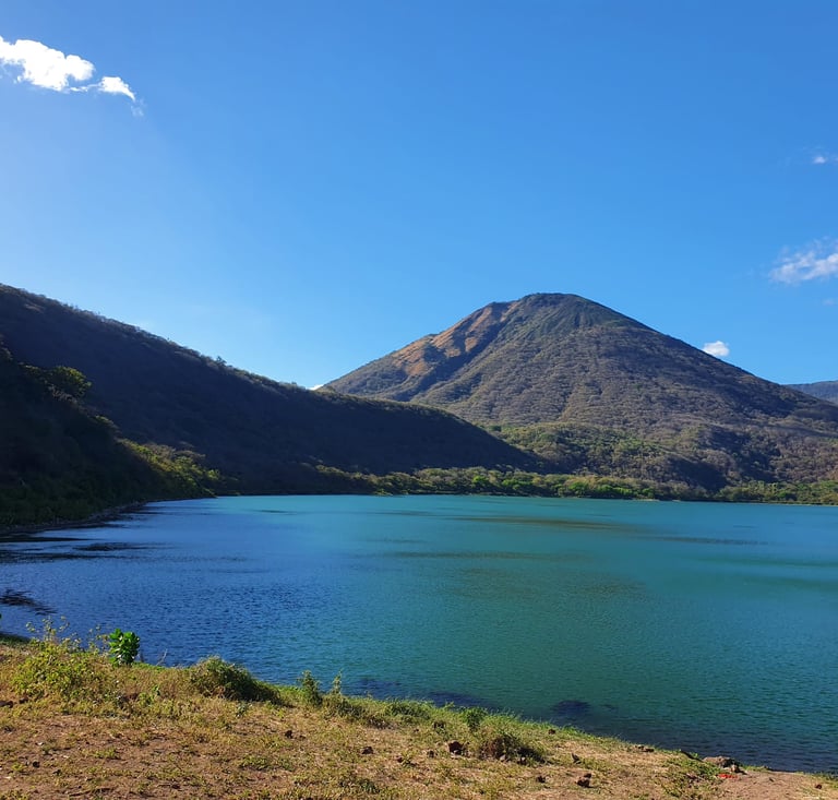 Laguna Del Tigre | Leon, Nicaragua | The Original Tours