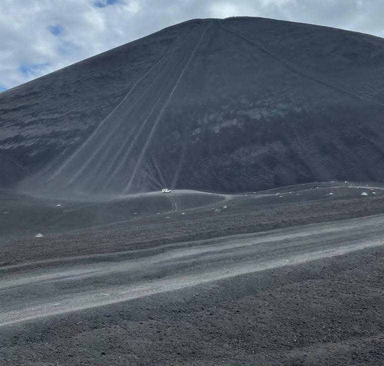 Cerro Negro | Leon, Nicaragua | The Original Tours