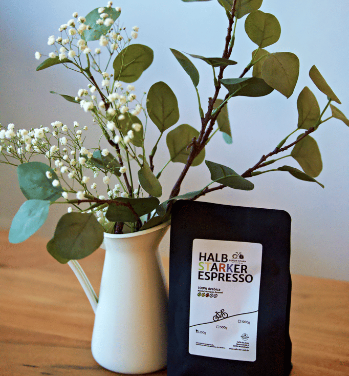 Halbstarker Espresso von Senor Stark Caffe 100% Arabica Bohnen