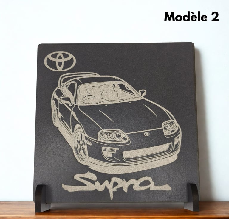 Décoration gravée au laser d'une Toyota Supra MK4
