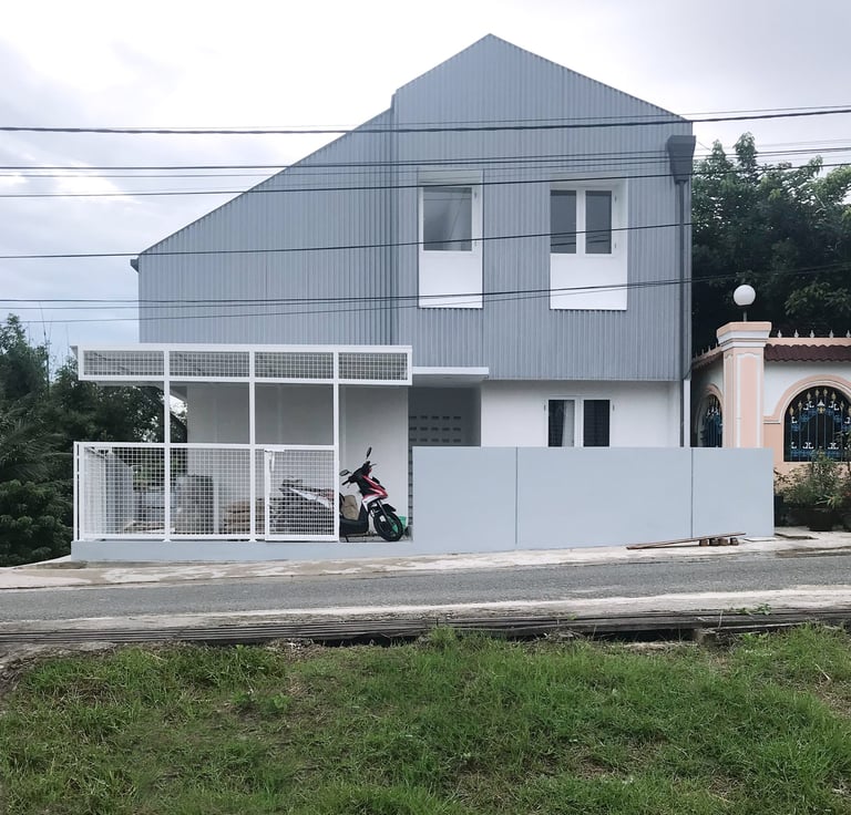 YM House