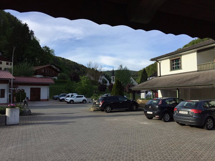 Parking gratuit de l’hôtel proche de Delémont