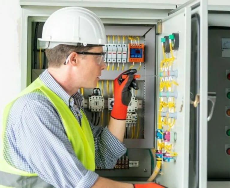 Bolsa de Trabajo Canadá para Electricista Industrial en Canadá