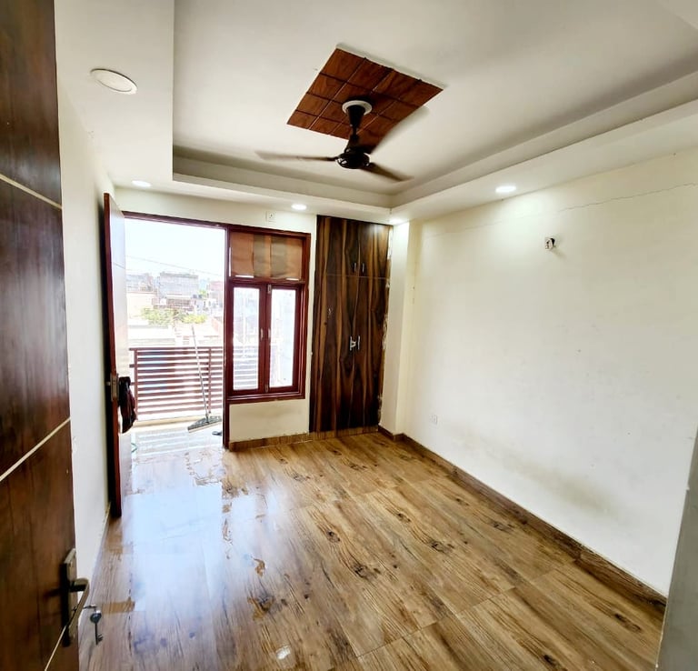 Affordable 2 BHK flat in Chattarpur near Qutub Minar metro