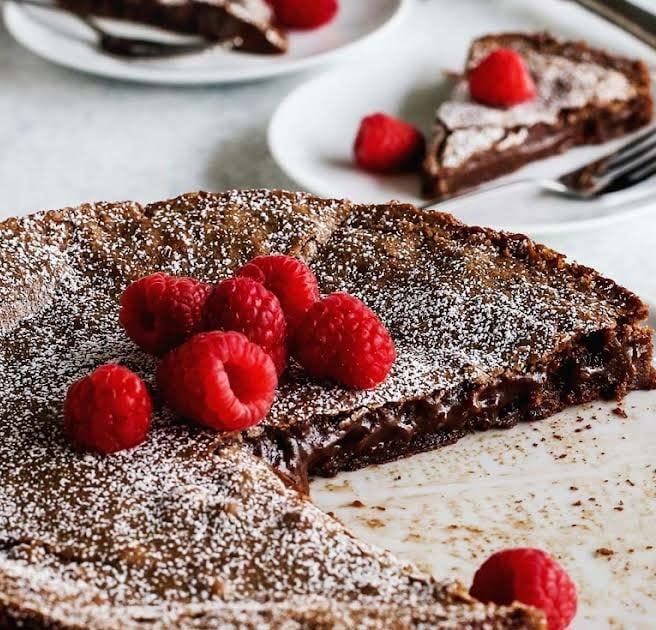 urdur özel gün pastaları, Burdur vegan pasta, Burdur butik pastane