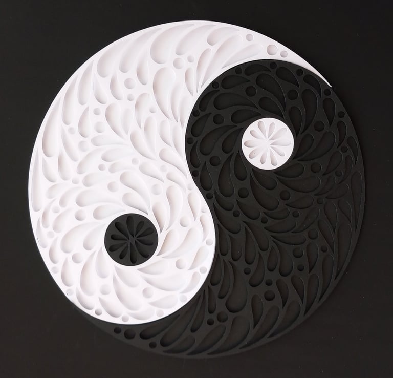 Yin Yang ton sur ton ajouré
