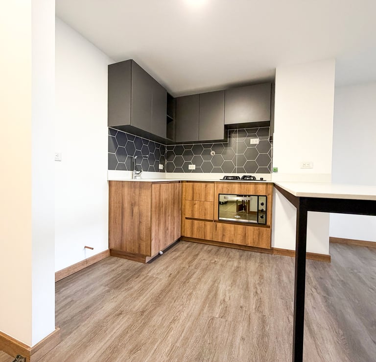 Apartamento nuevo en venta en Envigado, Antioquia, cerca a Mayorca.