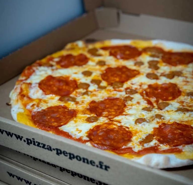 Pizza chorizo Pizza Pepone – Saint-Felix