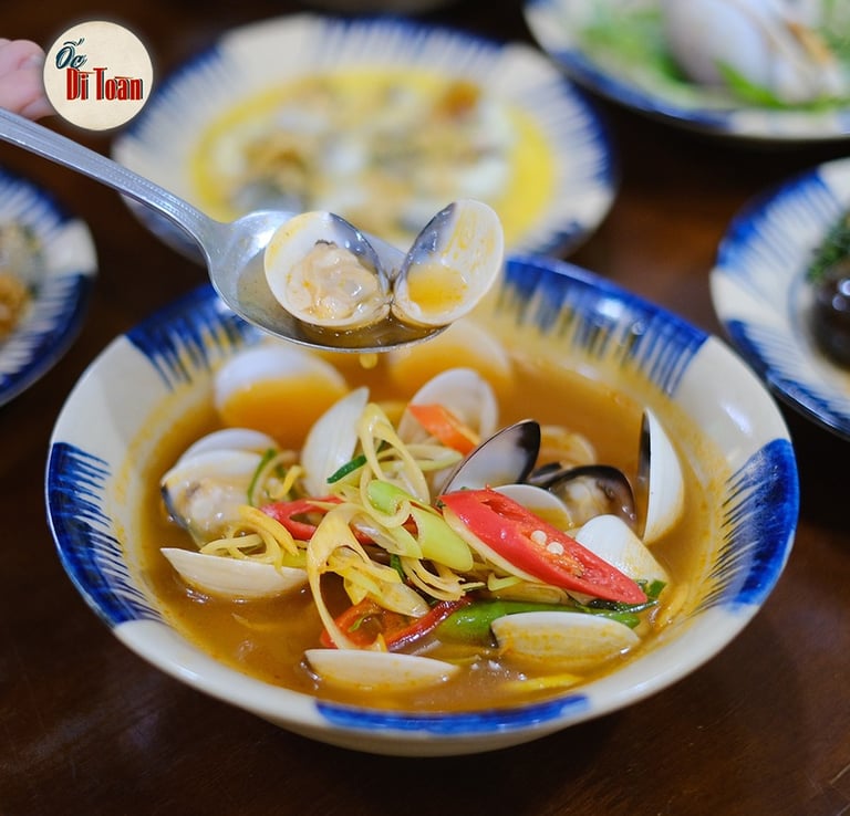 Nghêu hấp thái best seller tại Ốc Dì Toàn - Quán ốc ngon quận Bình Thạnh