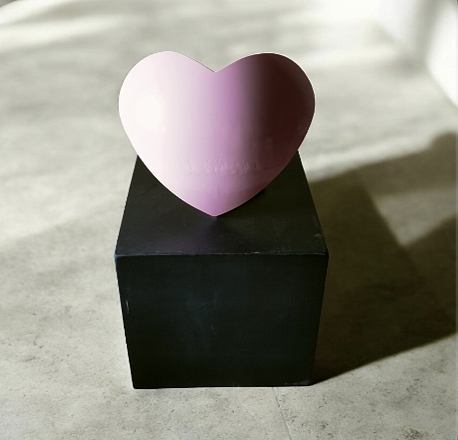 Luminaire artisanal en acier upcyclé Heart rose
