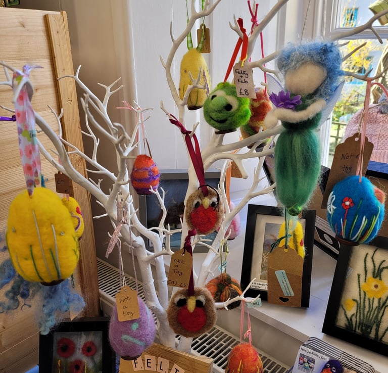 Brenda Christison felted eggs