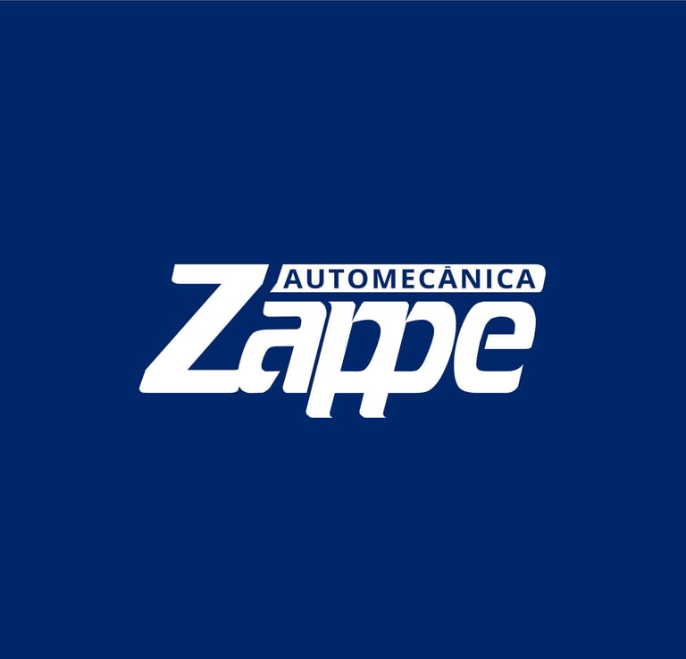 Logo da Automecânica Zappe em branco sobre fundo azul - parte do Portfólio de Identidade Visual.