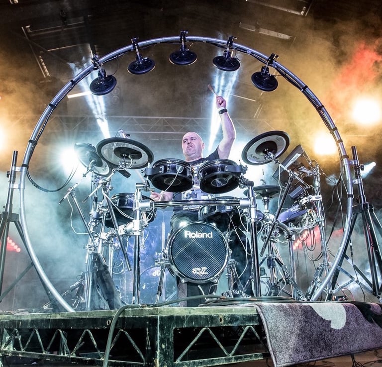 a drum kit with special circular rig  with the Haloplane