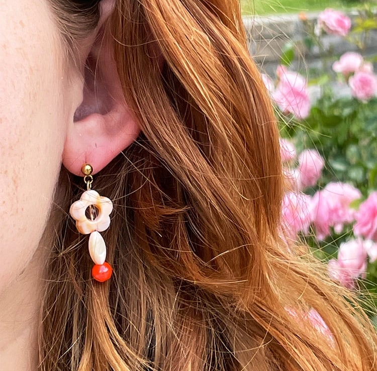 Boucles d’oreilles dorées avec perles – Ysalie