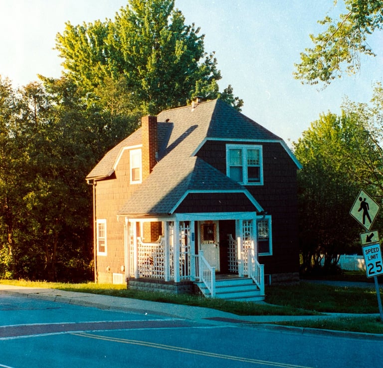 Single-family home in Cleveland’s Broadway–Slavic Village, ideal for fast cash sales and real estate