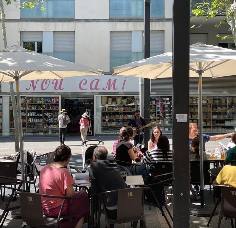 Polick Sinoj Live music Mao Lounge