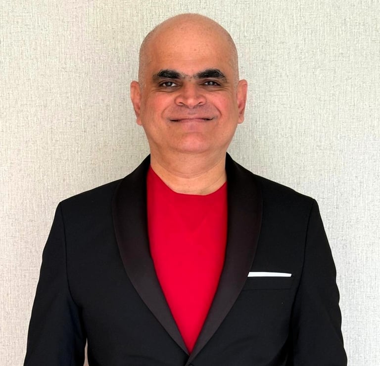 Doctor Dr. Praveen Prabhakar from Laxmi Hospital
