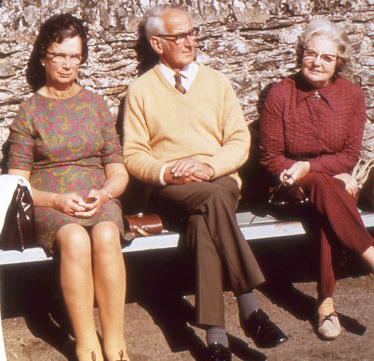 Joyce Skewis, Ron Skewis, Kathleen Smith