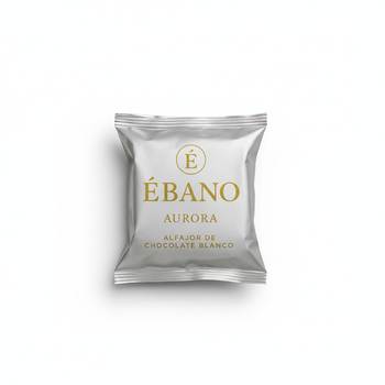 Alfajor Ébano Aurora en su paquete
