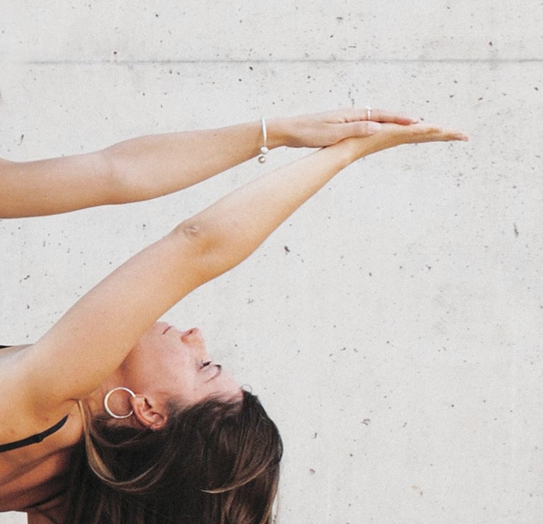 Taller de Navakaraṇa Vinyāsa