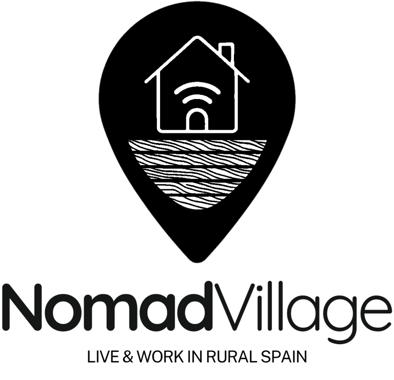 Logotipo de NomadVillage con pin de ubicación, casa con Wi-Fi y base de tierra.