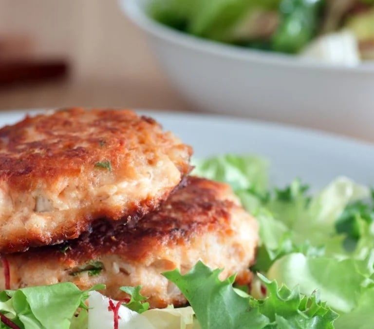 salmon prepper patty on a bed of lettuce thm s recipe