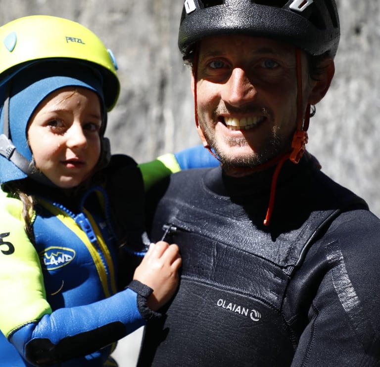 Manuel Meyer, guide moniteur canyoning Indépendant, canyon pédagogie stages séjours