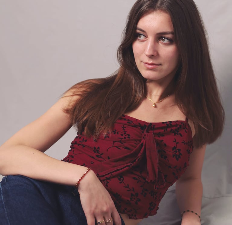 Pose mannequin femme, studio Brunoy 