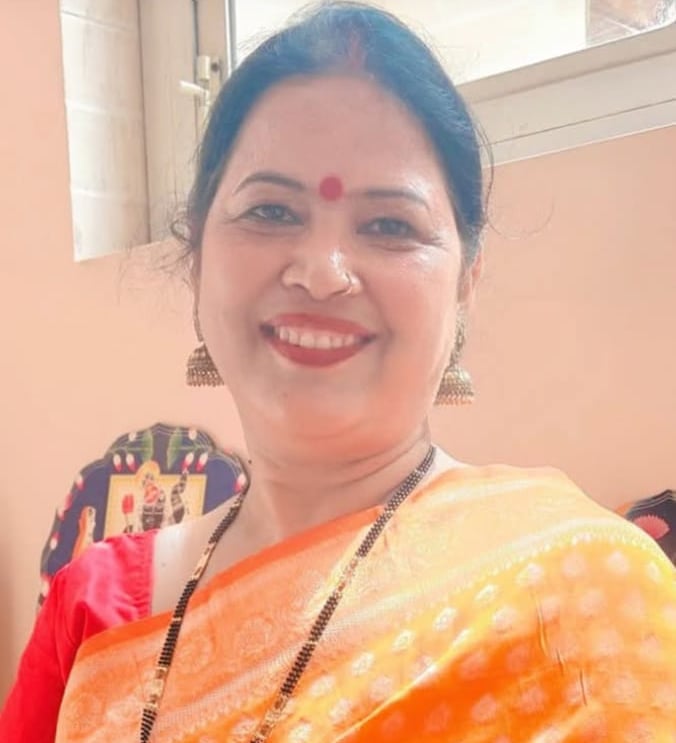 Pushpa Rawat Vidya Ke Bharose