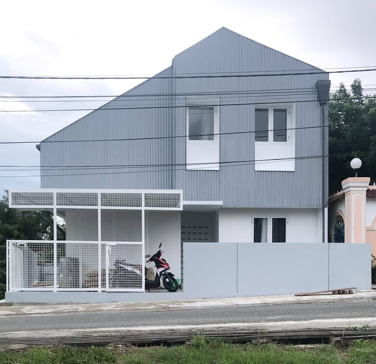 YM House