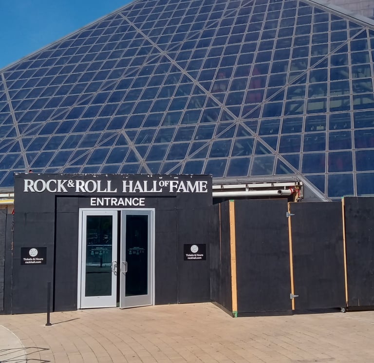 A picture of the entrance to the Cleveland Rock and Roll hall of fame.