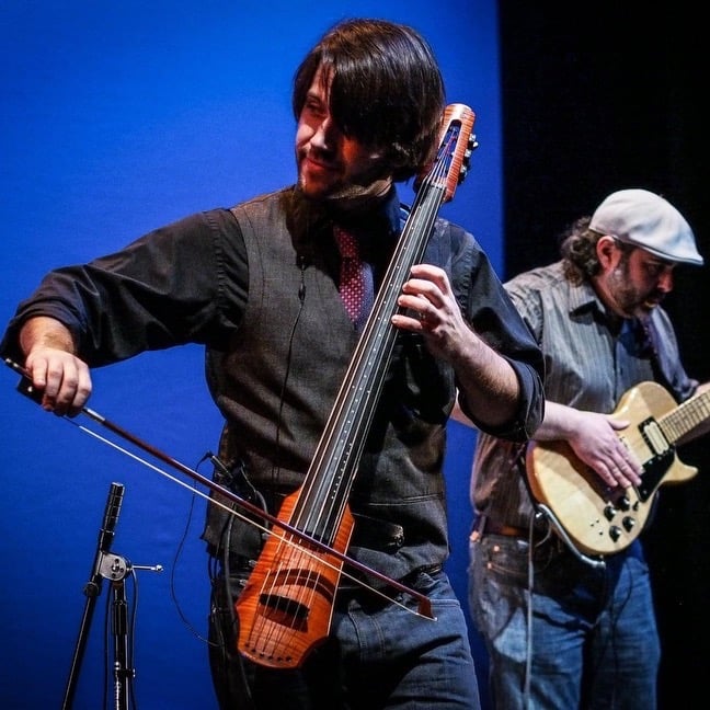 Wytold performs with Jerry Tolk