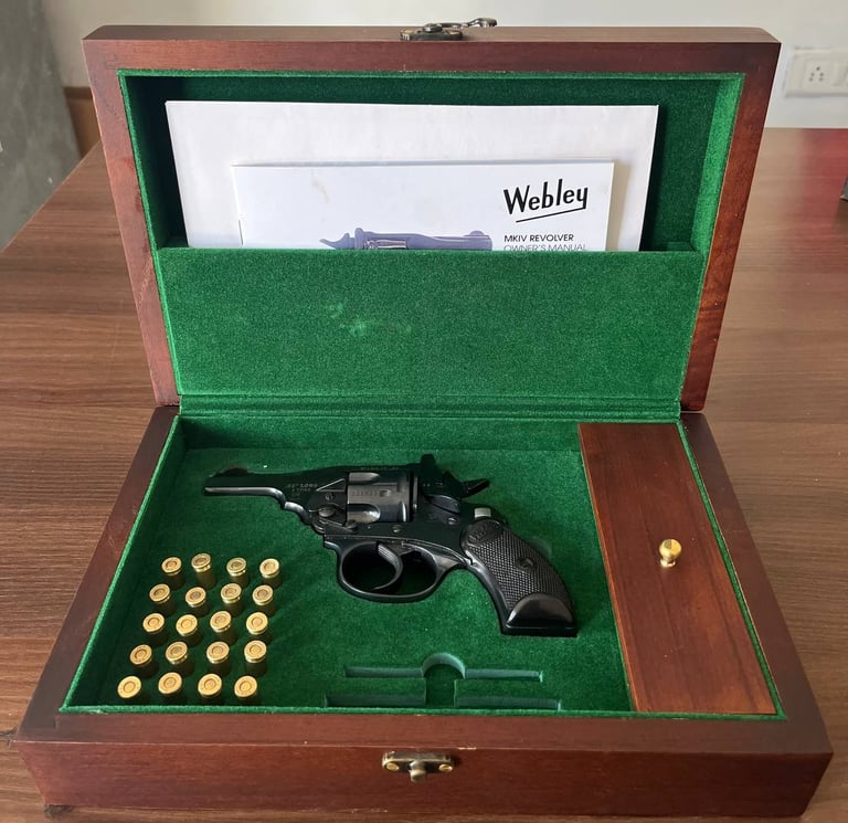 Webley Revolver 2022