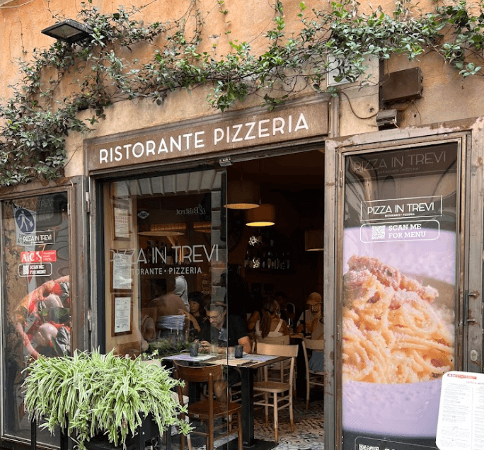 pizza at trevi Pizzaria