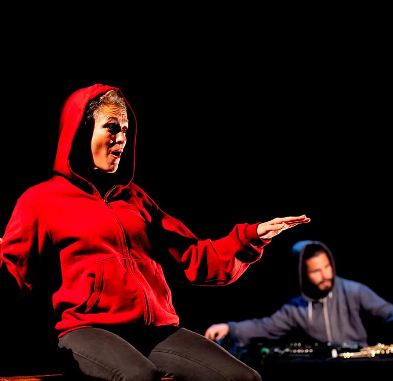 Spectacle, théâtre, récit | ARTEPHILE Avignon OFF 2025 | La Farouche Cie Sabrina Chézeau