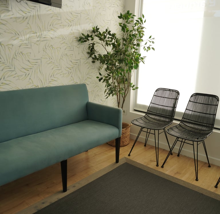 Precio de carillas dentales en nuestra clínica dental en Sevilla