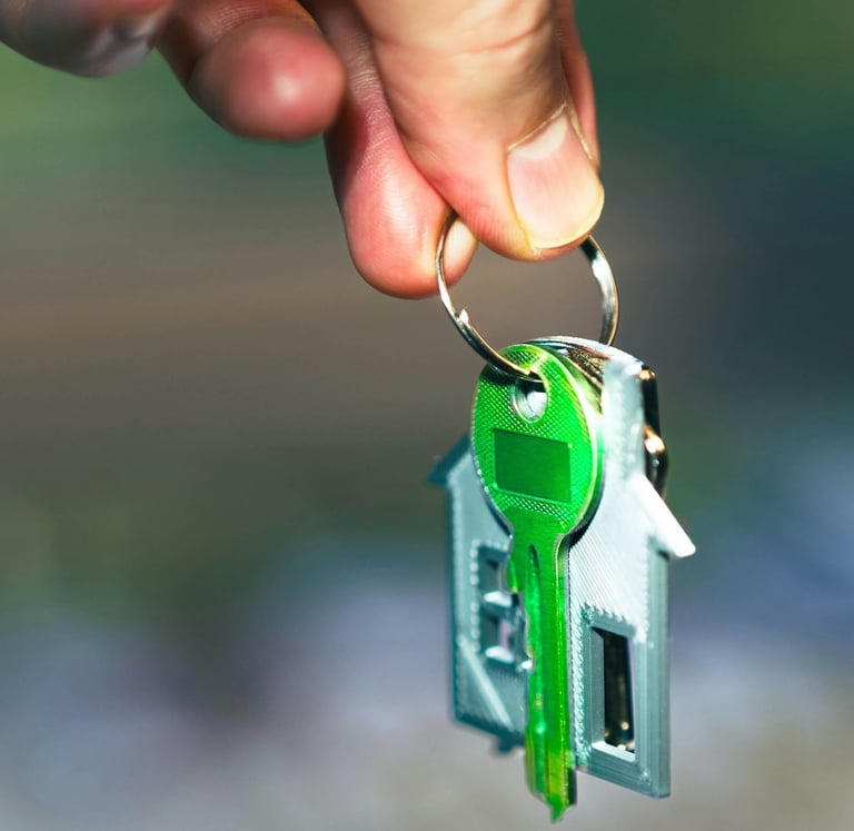 keys for a new home after moving cleaning service